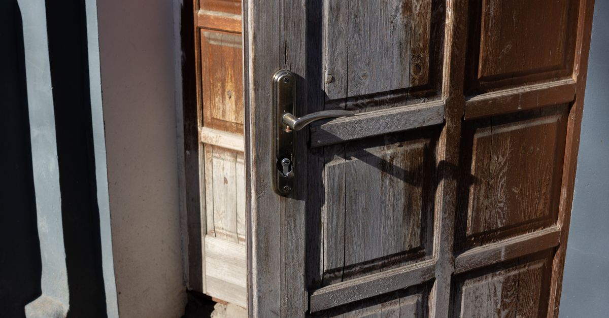 Mortise Lock Trouble: Repair It or Replace It? — Edison NJ Locksmith