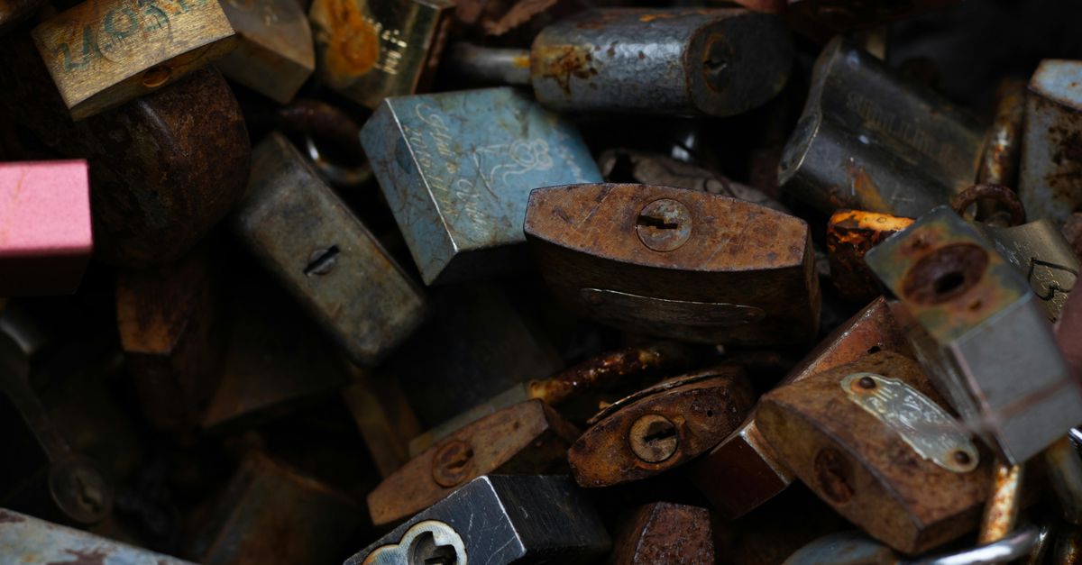 Rekey & Lock Change — Edison NJ Locksmith