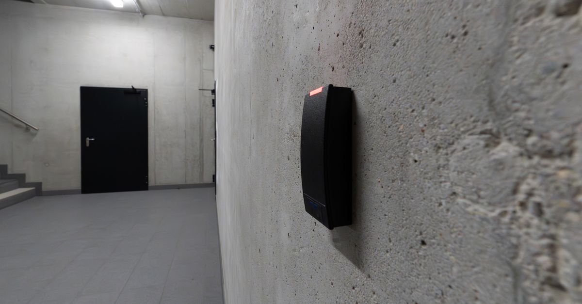 door security hardware — Edison NJ Locksmith