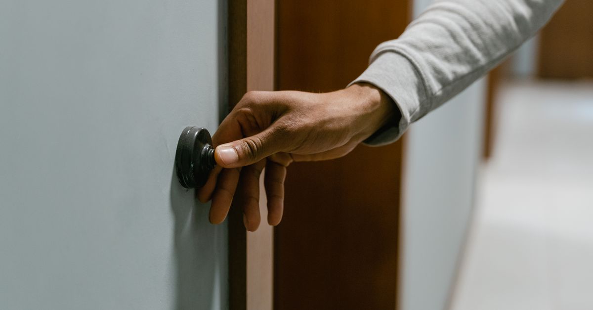 door security hardware — Edison NJ Locksmith