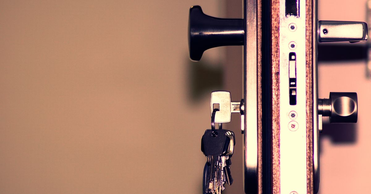 Compliance: Panic Bar Installation, ADA Hardware And Fire-Egress Rules — Edison NJ Locksmith